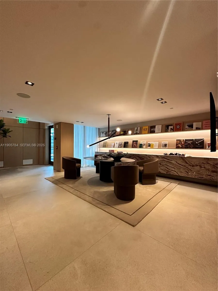 9901 W Bay Harbor Drive #505
