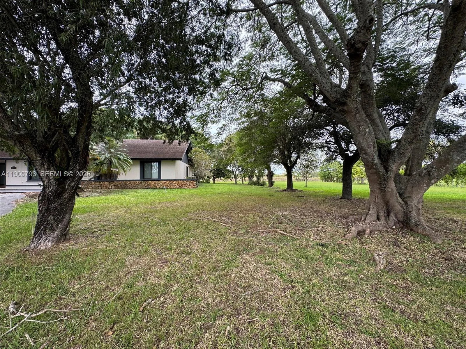 18750 SW 207th Avenue