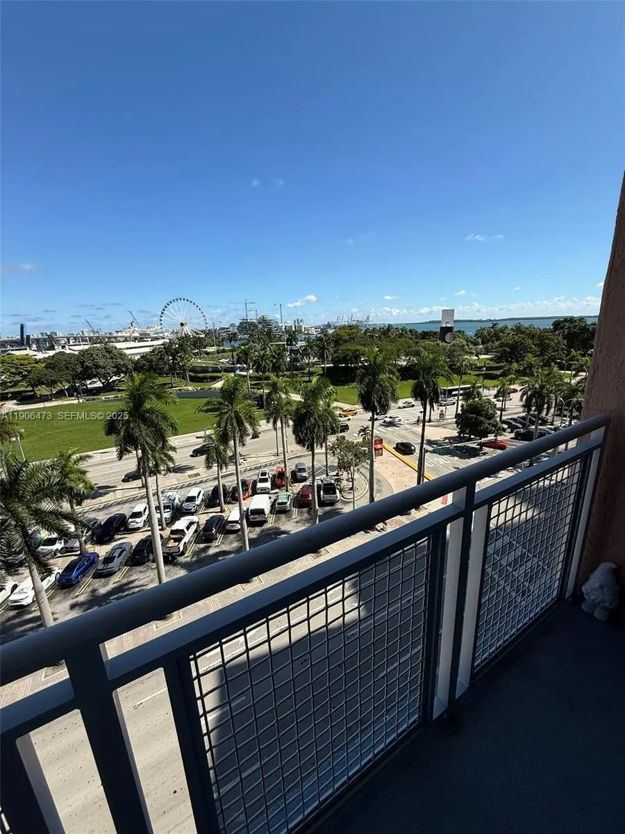 253 NE 2nd Street #632