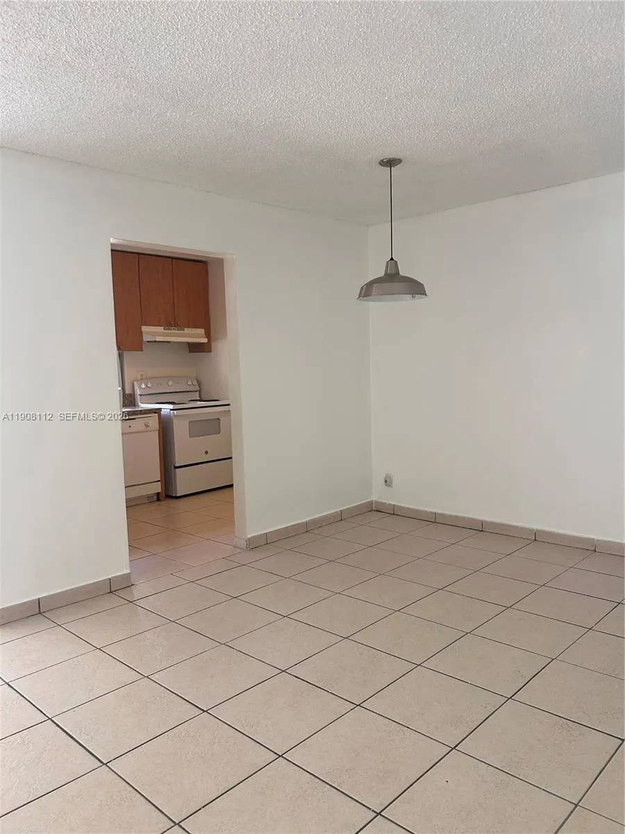16909 N Bay Road #103