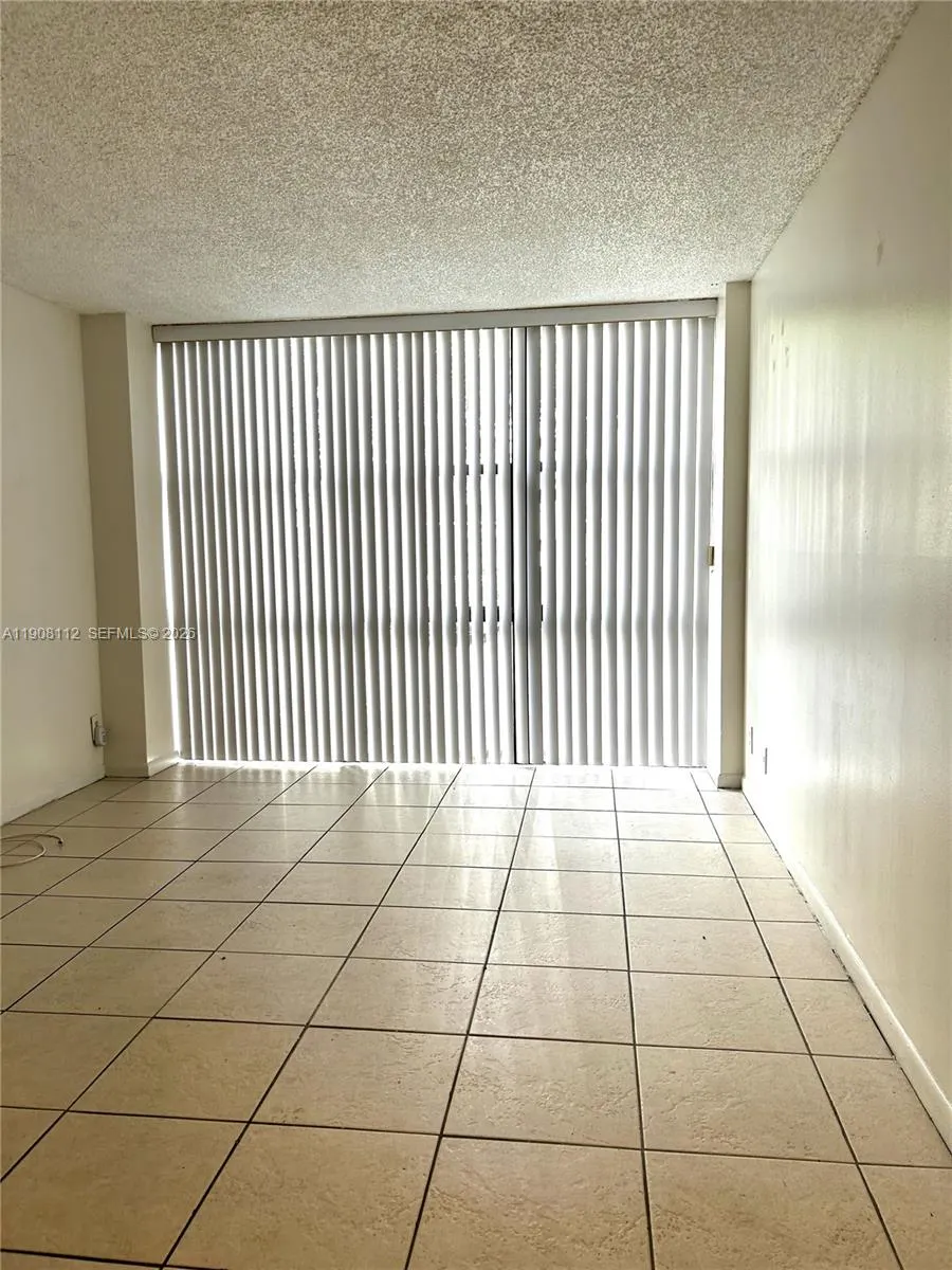 16909 N Bay Road #103