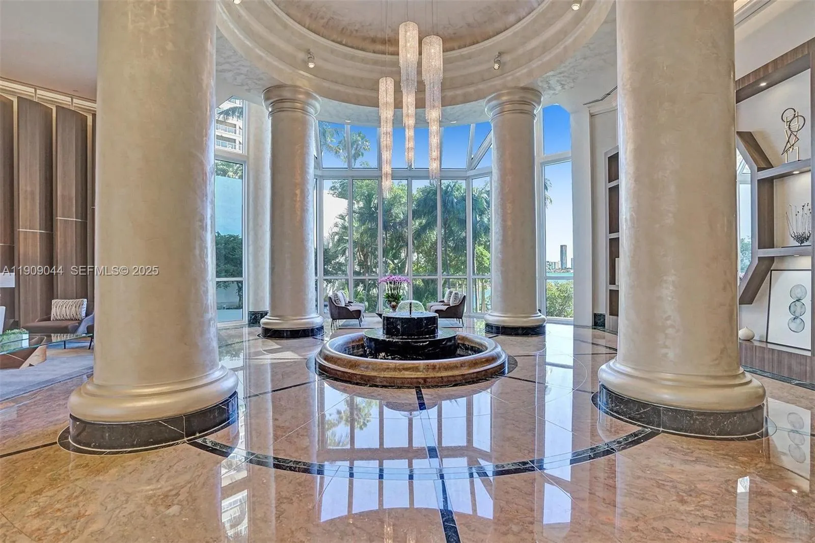 3000 Island Boulevard #1904