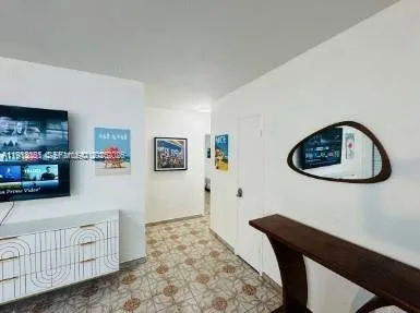 650 Pennsylvania Avenue #1
