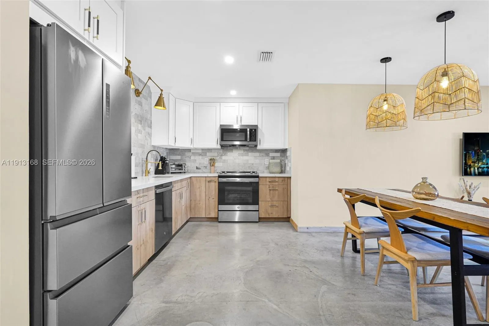 1012 NE 2nd Street