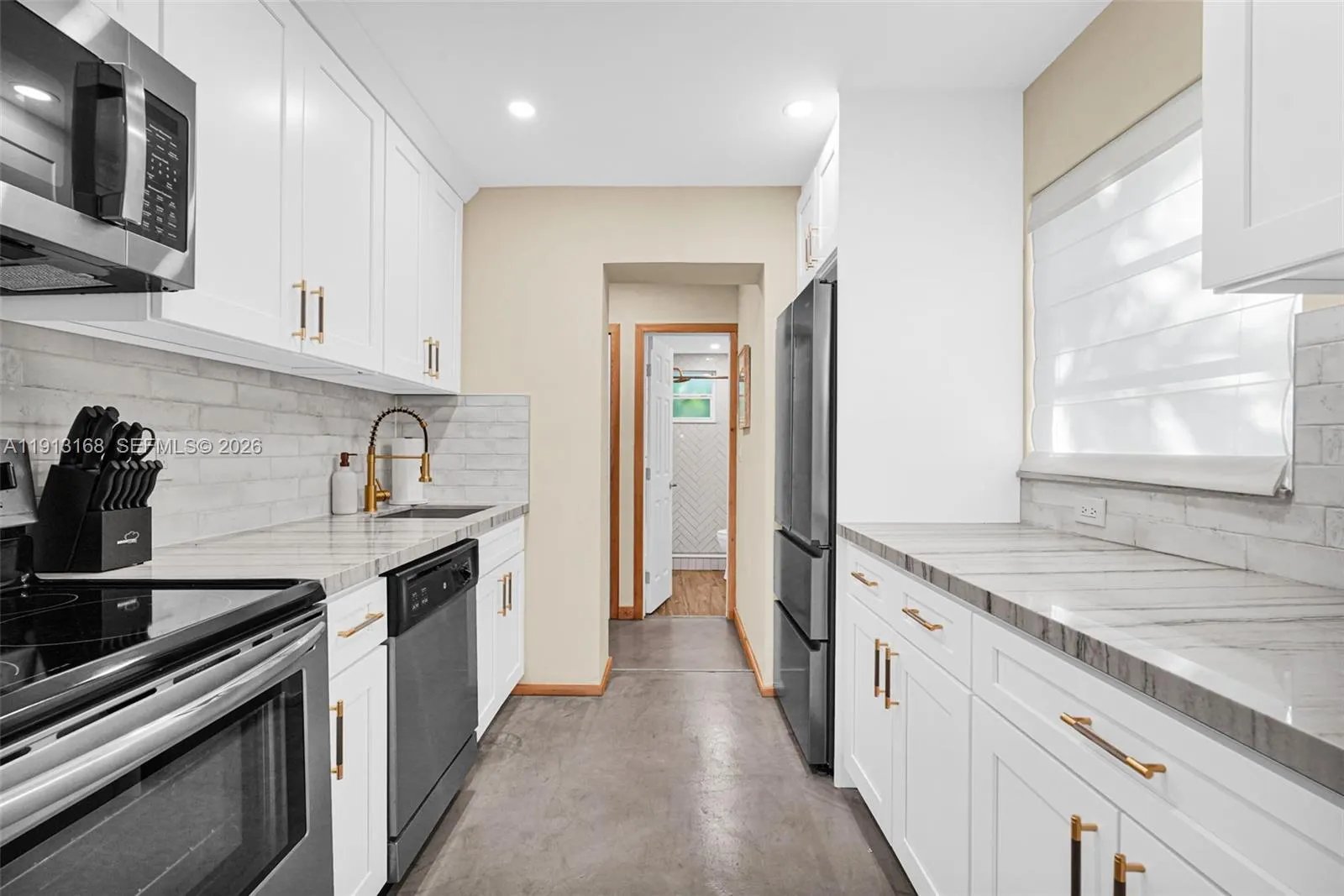 1012 NE 2nd Street