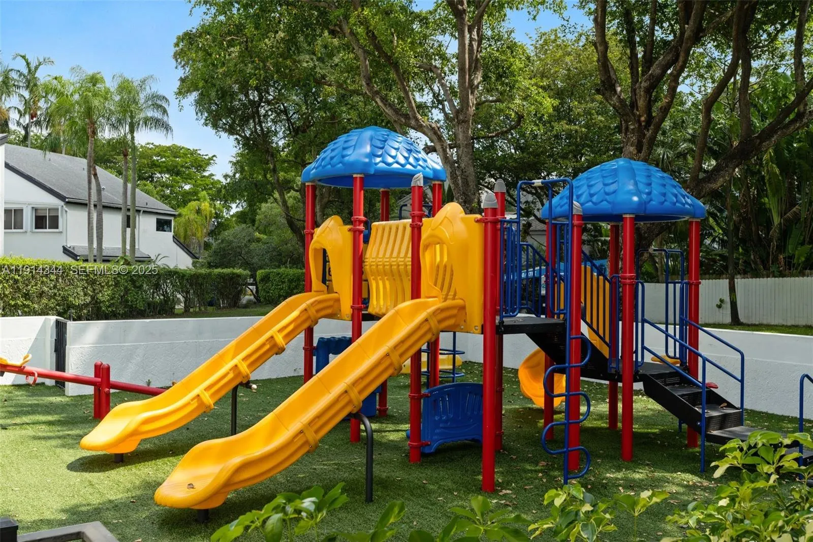 20215 W Oak Haven Circle