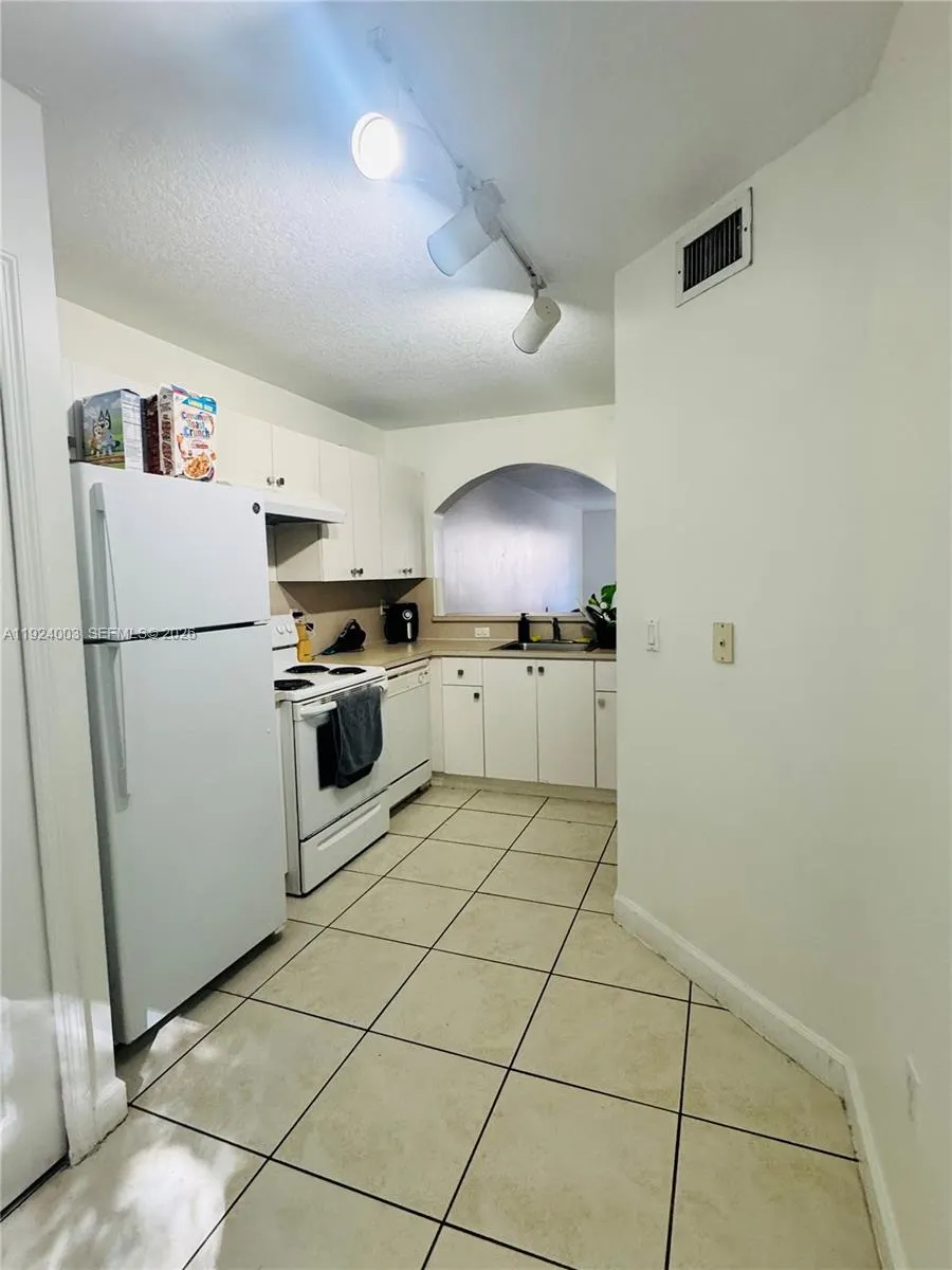 1260 SE 31st Court #105-34