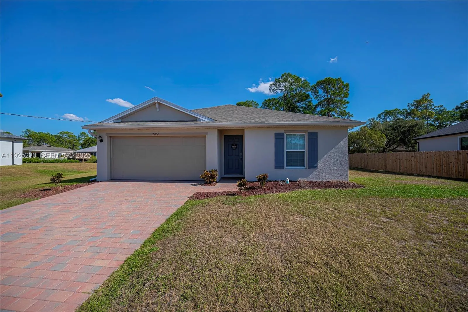 6058 S Moss Circle