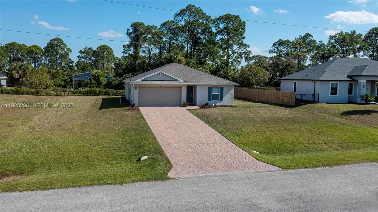6058 S Moss Circle