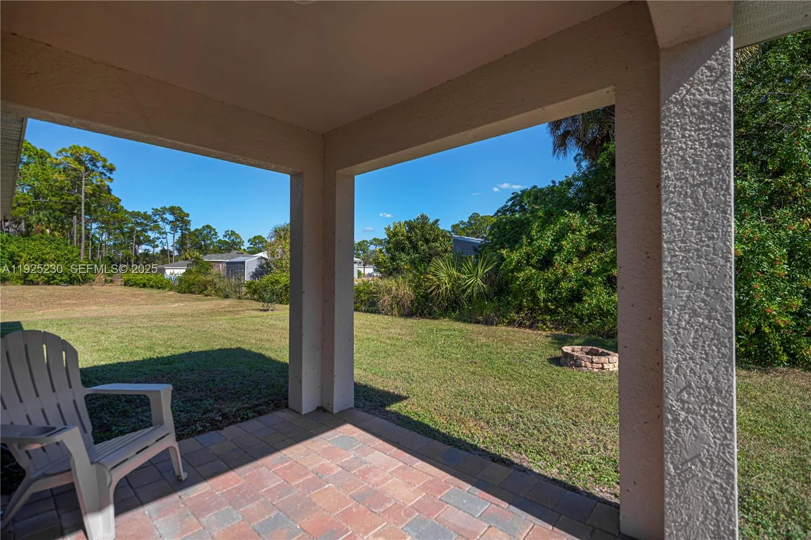 6058 S Moss Circle