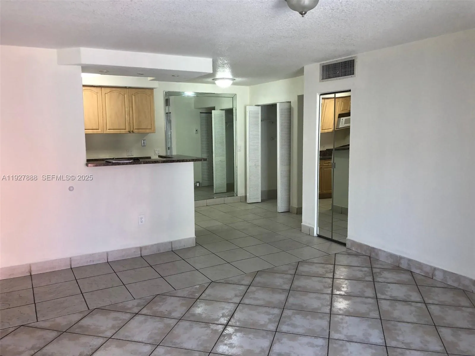 10744 N Kendall Drive #M-16