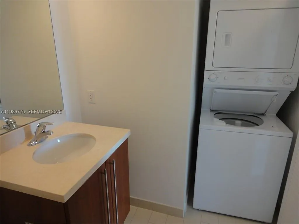 79 SW 12th Street #1203S