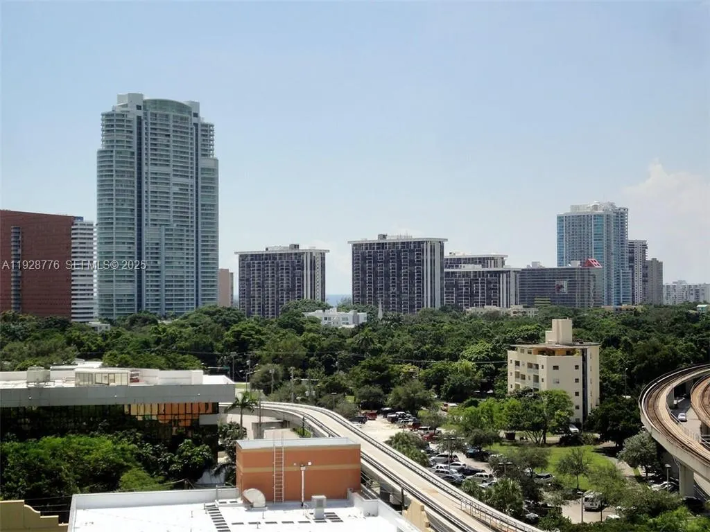 79 SW 12th Street #1203S