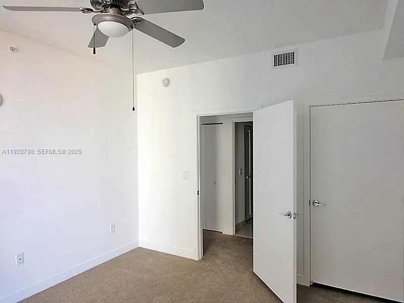 1111 SW 1st Avenue #1123N