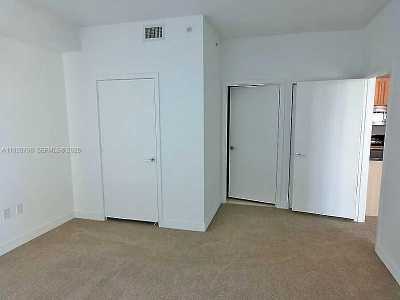 1111 SW 1st Avenue #1123N
