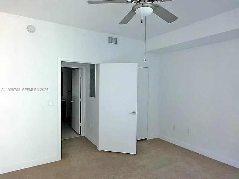 1111 SW 1st Avenue #1123N