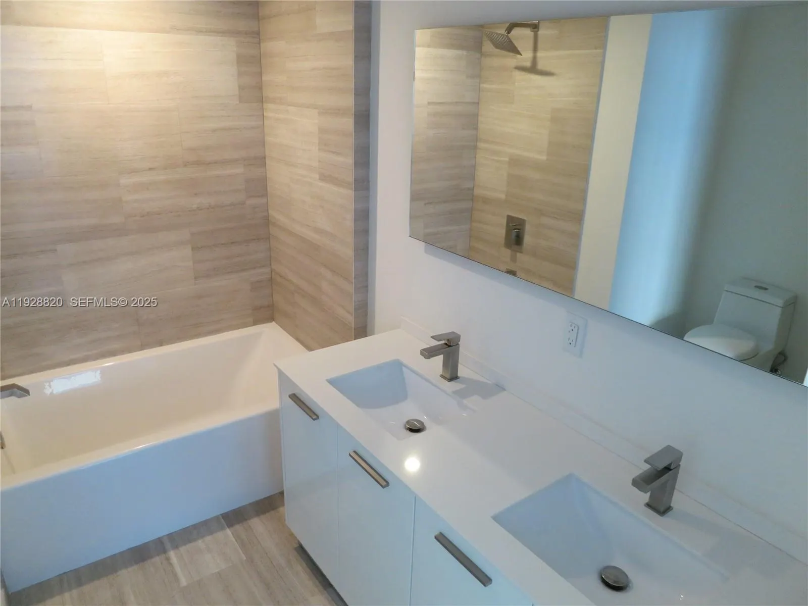 1300 Brickell Bay Drive #1100
