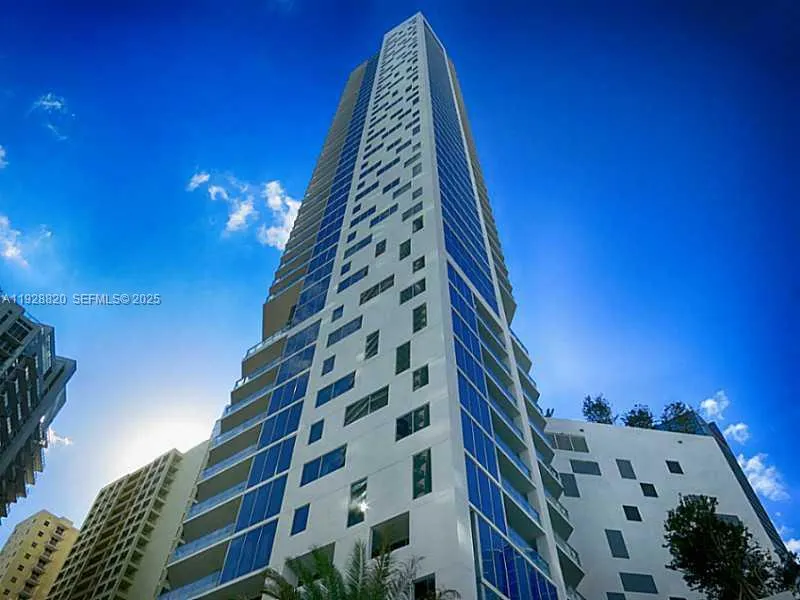 1300 Brickell Bay Drive #1100