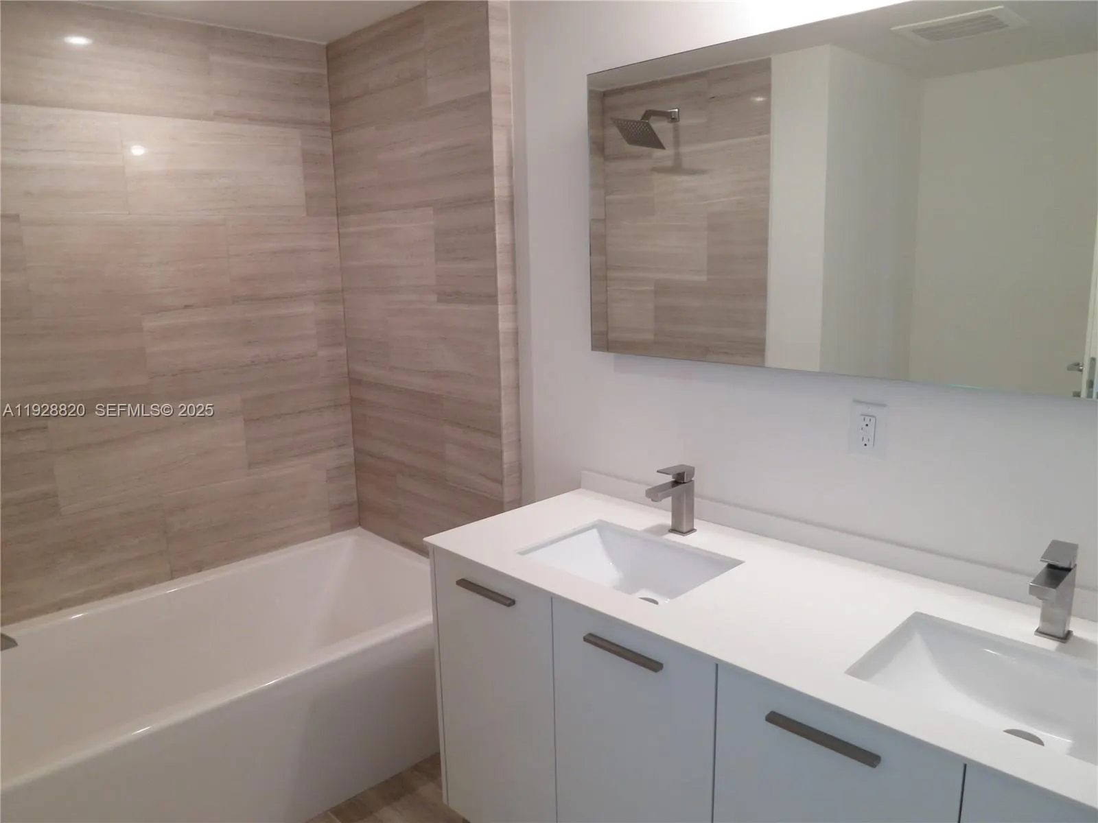 1300 Brickell Bay Drive #1100