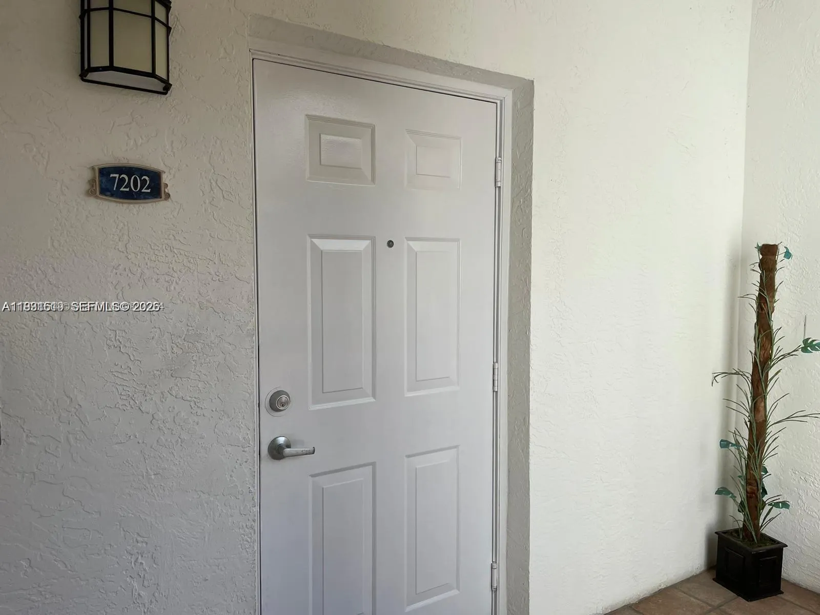 3105 NE 184th Street #7202