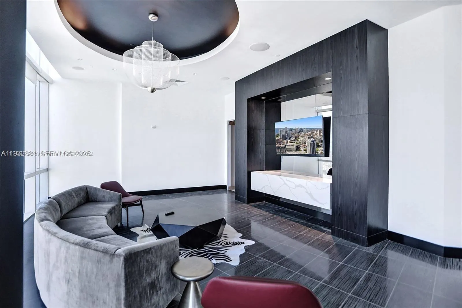 851 NE 1st Avenue #412