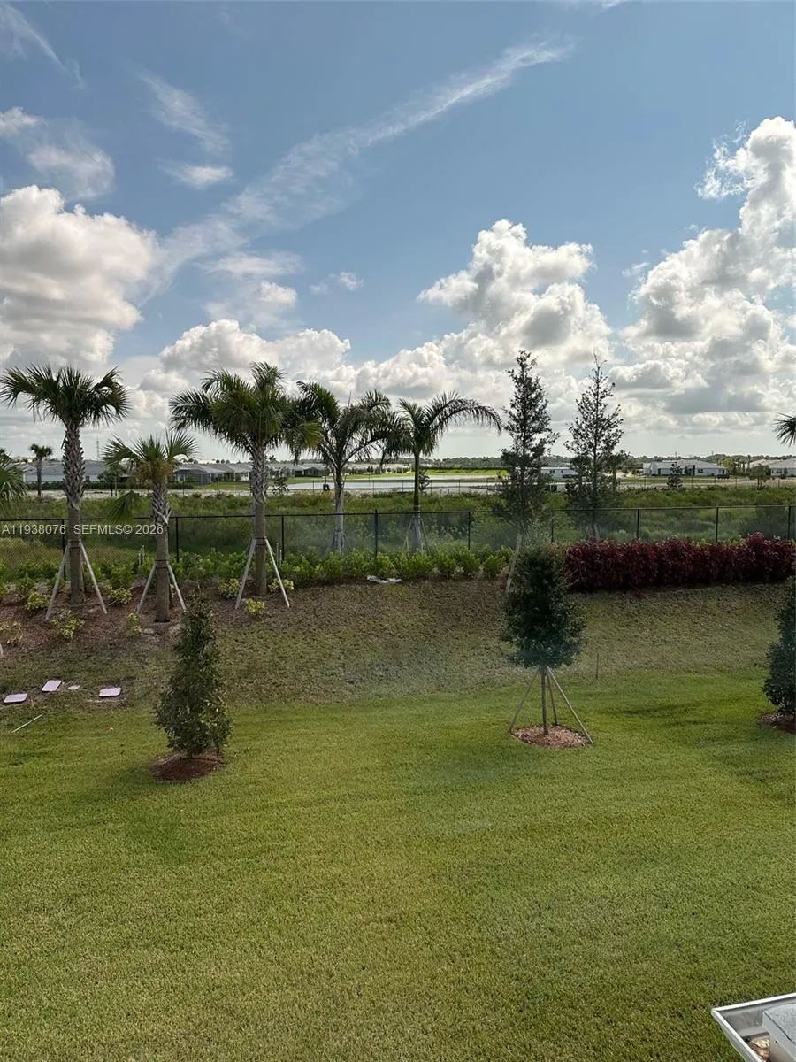 10585 SW Morning Glory Drive