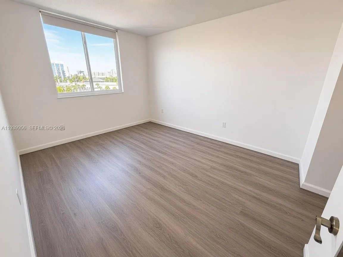 2775 NE 187th Street #403