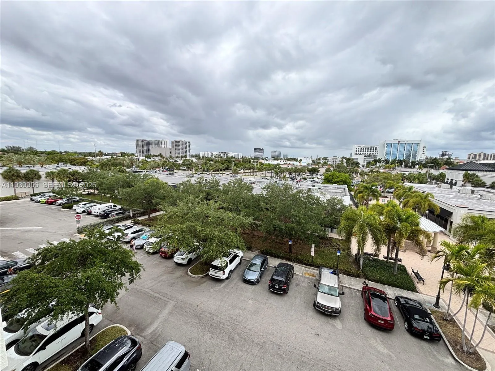 2775 NE 187th Street #403