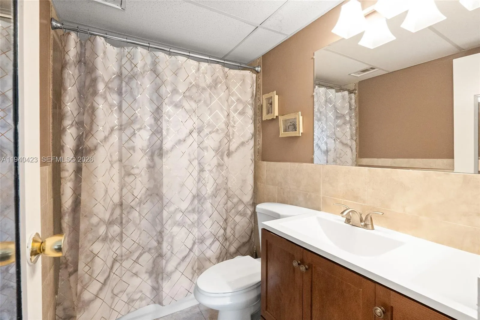 1020 Country Club Drive #206