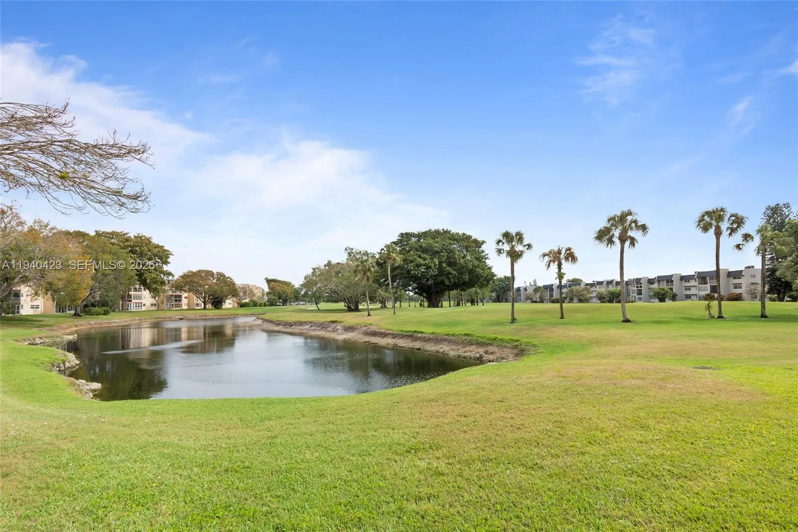 1020 Country Club Drive #206