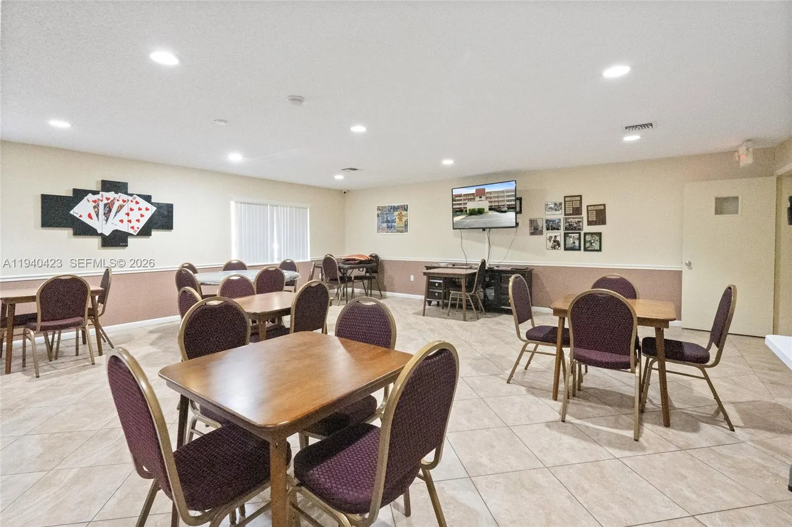 1020 Country Club Drive #206