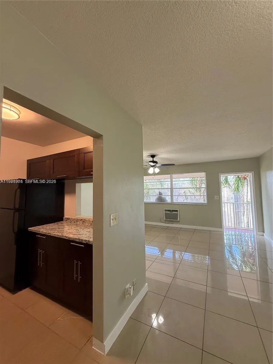 2915 Plunkett Street #12A