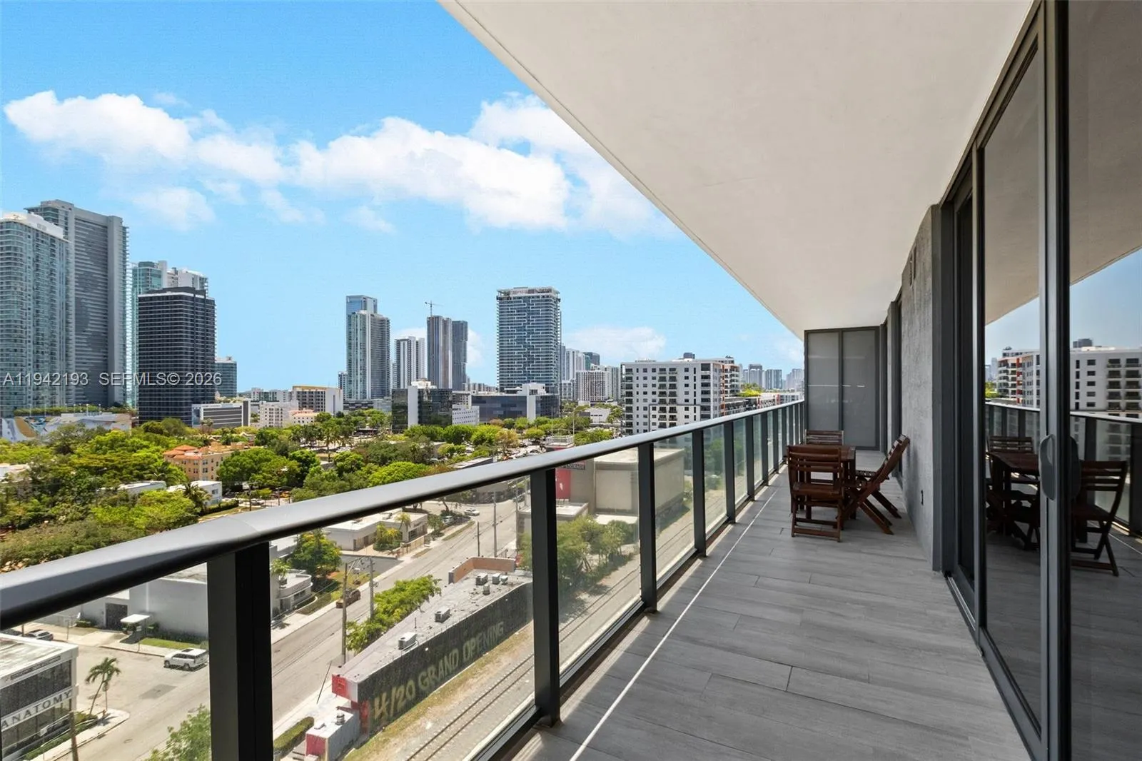 121 NE 34th Street #1008