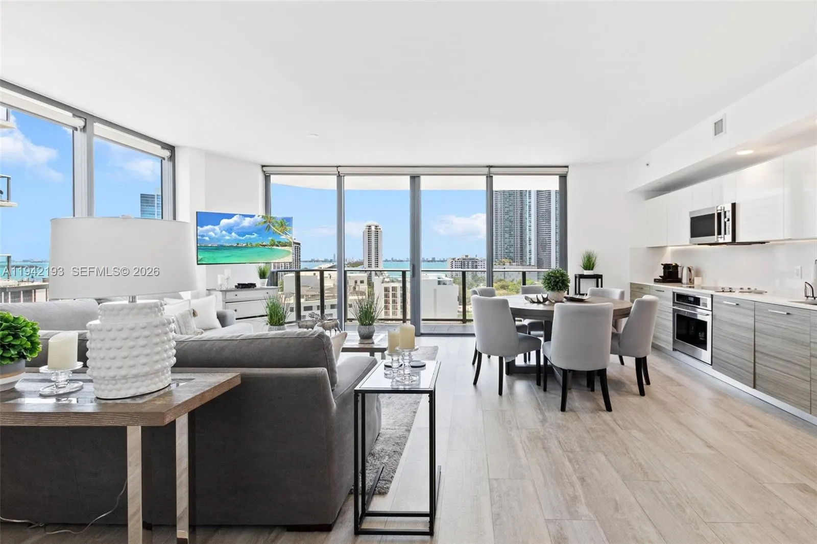 121 NE 34th Street #1008