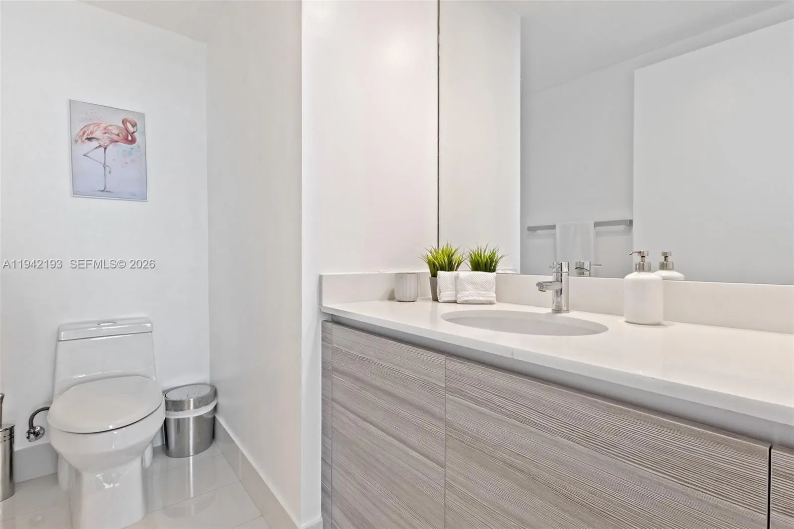 121 NE 34th Street #1008