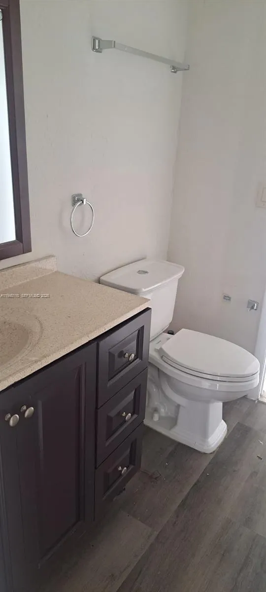 4255 N University Drive #315