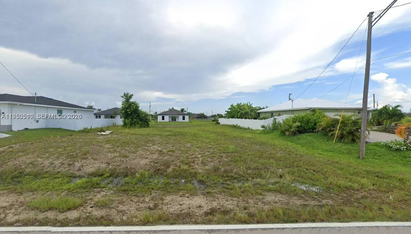 1718 N Nelson Road