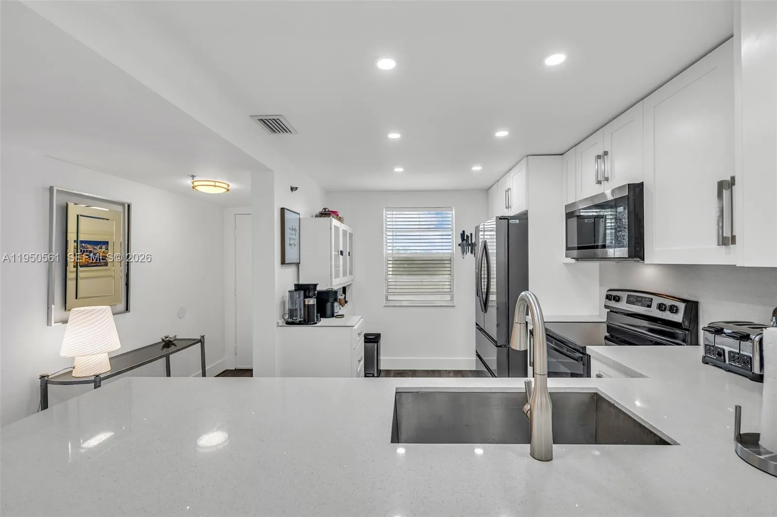 3910 Inverrary Boulevard #503-B