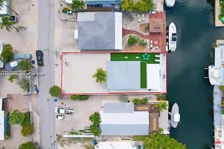 125 Gardenia Street