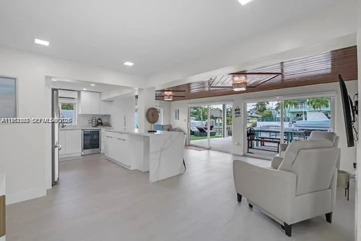 125 Gardenia Street