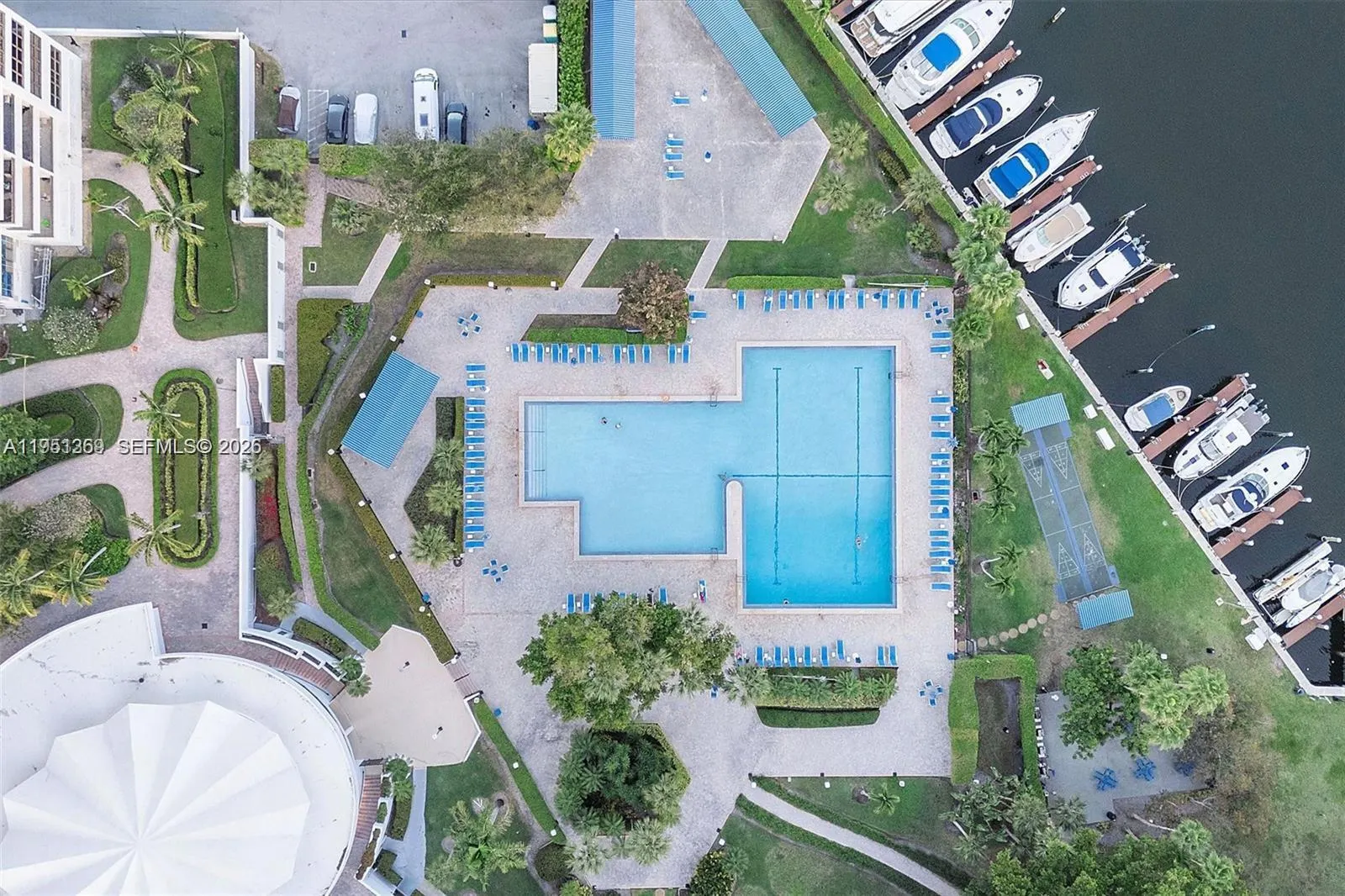 500 Three Islands Boulevard #306