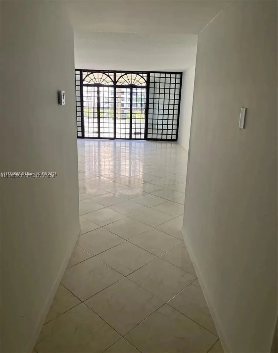 500 Three Islands Boulevard #306