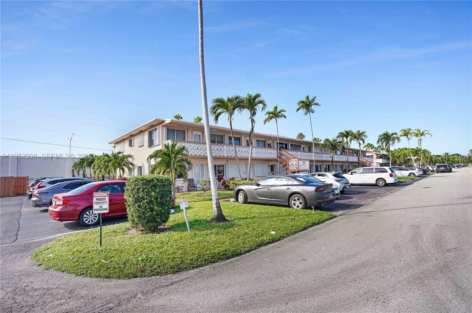 900 SW 11th Avenue #12A