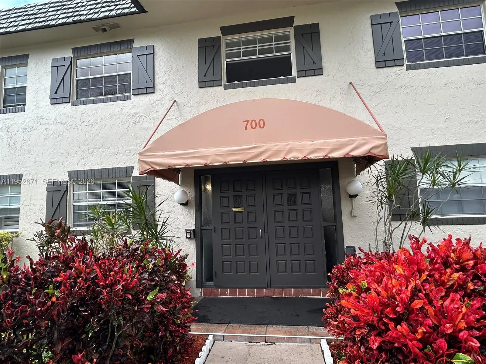 5640 SW 3rd Place #212
