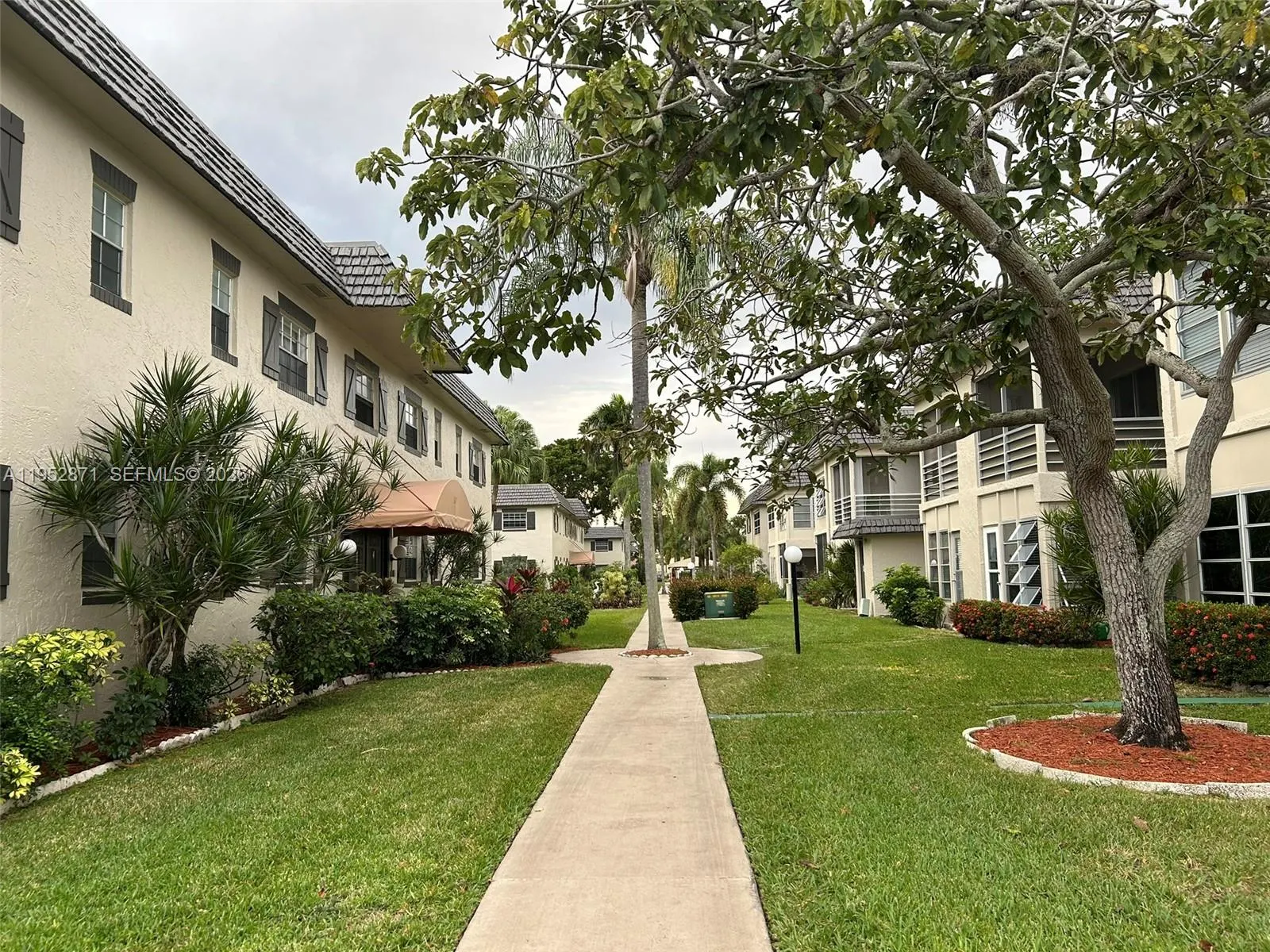 5640 SW 3rd Place #212