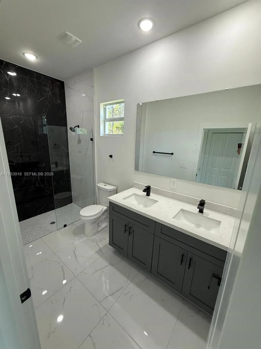 1121 Florence Street E #1121
