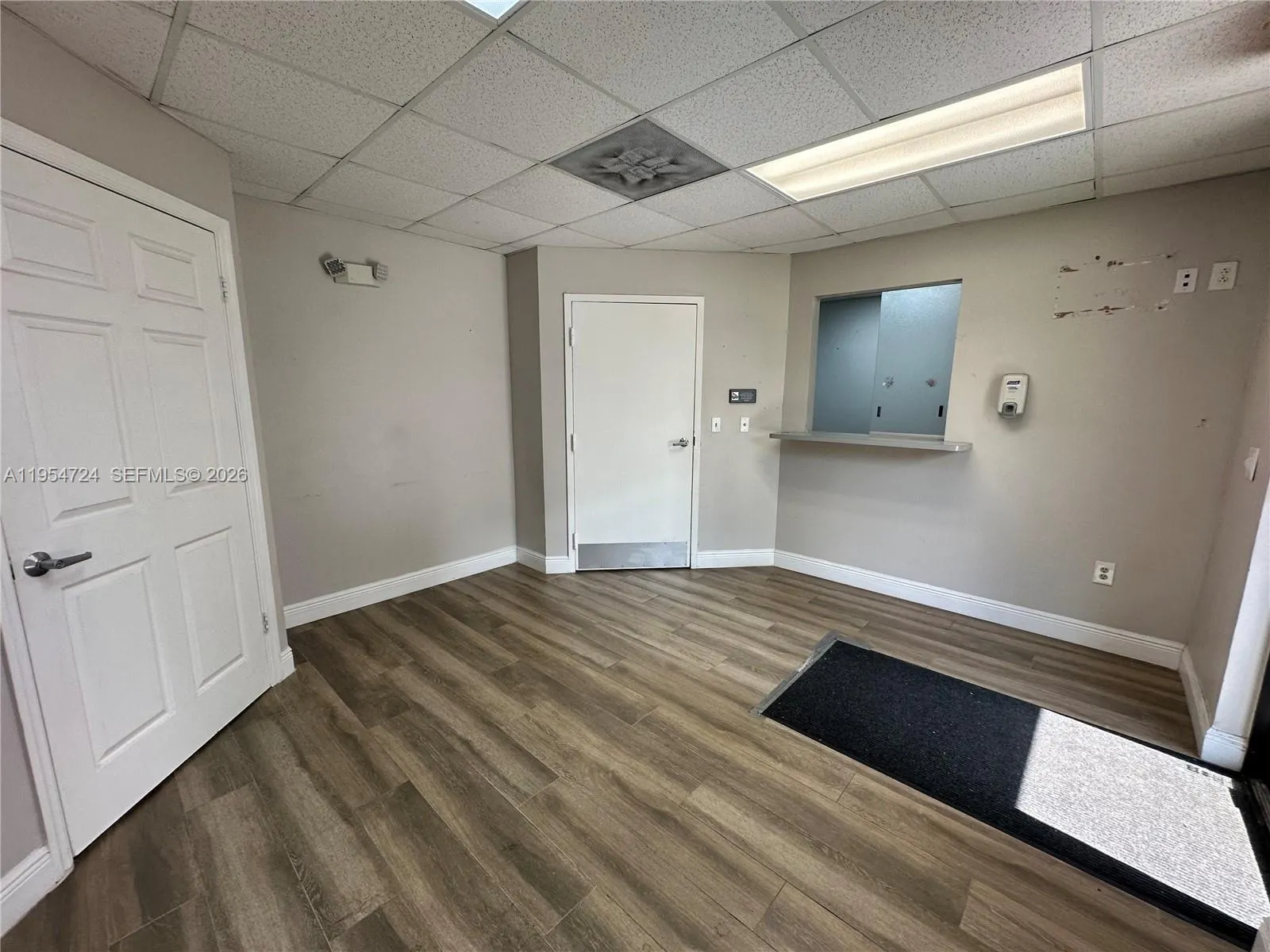4121 NW 5th Street #102