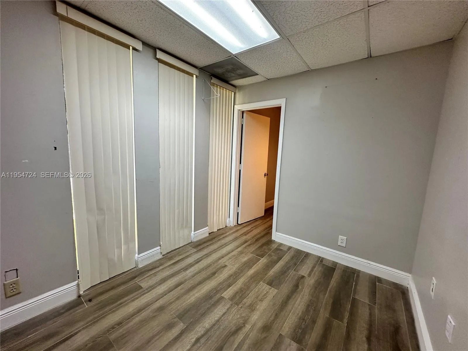 4121 NW 5th Street #102