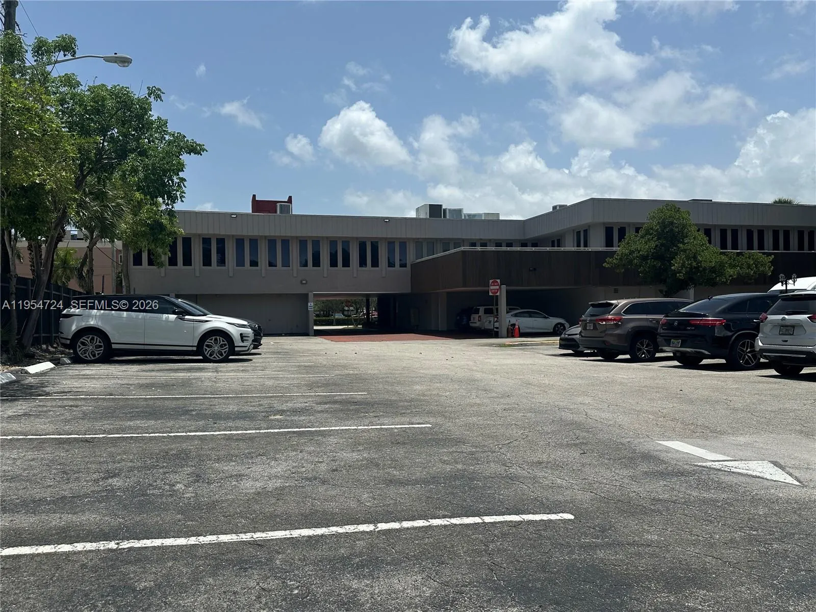 4121 NW 5th Street #102