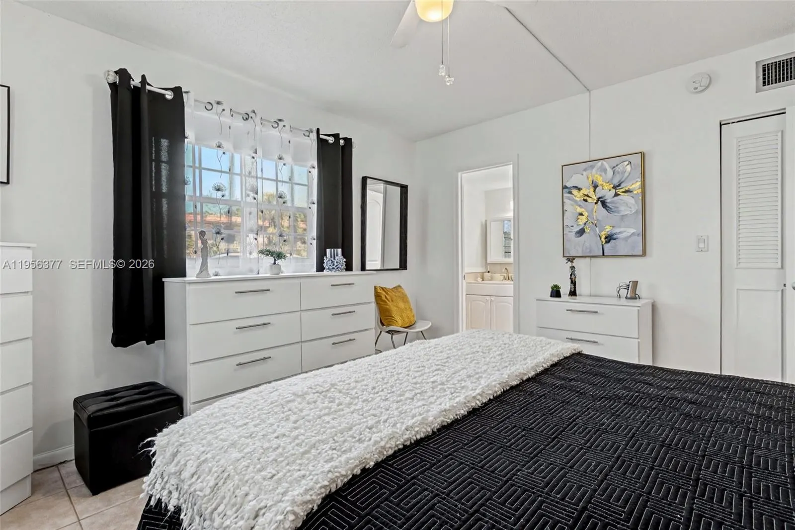 5661 SW 2nd Court #101